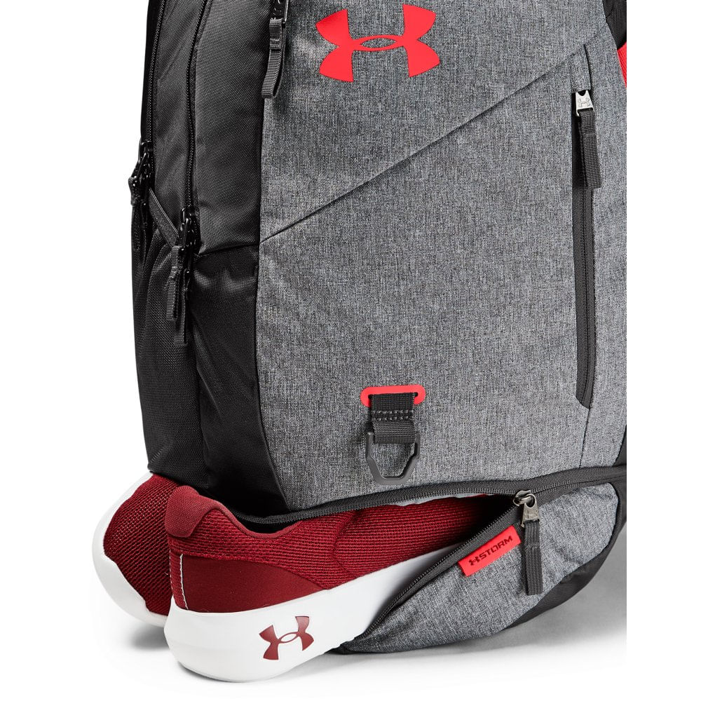 mochila under armour hustle 4.0