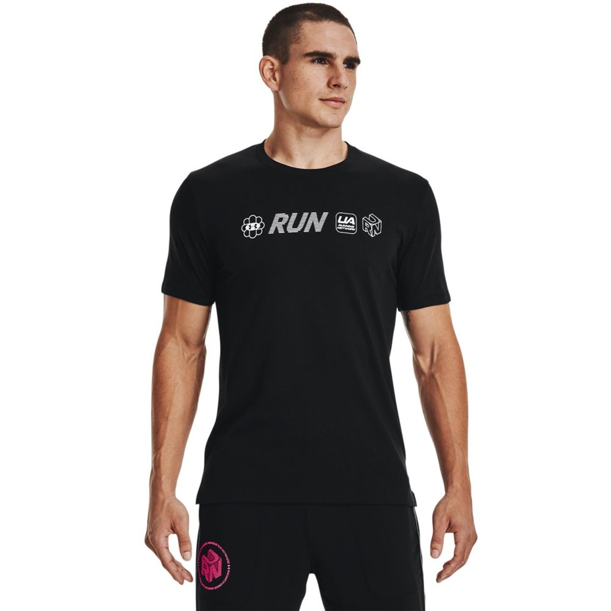 Camiseta Under Armour Run Anywhere - Masculina em Promoção