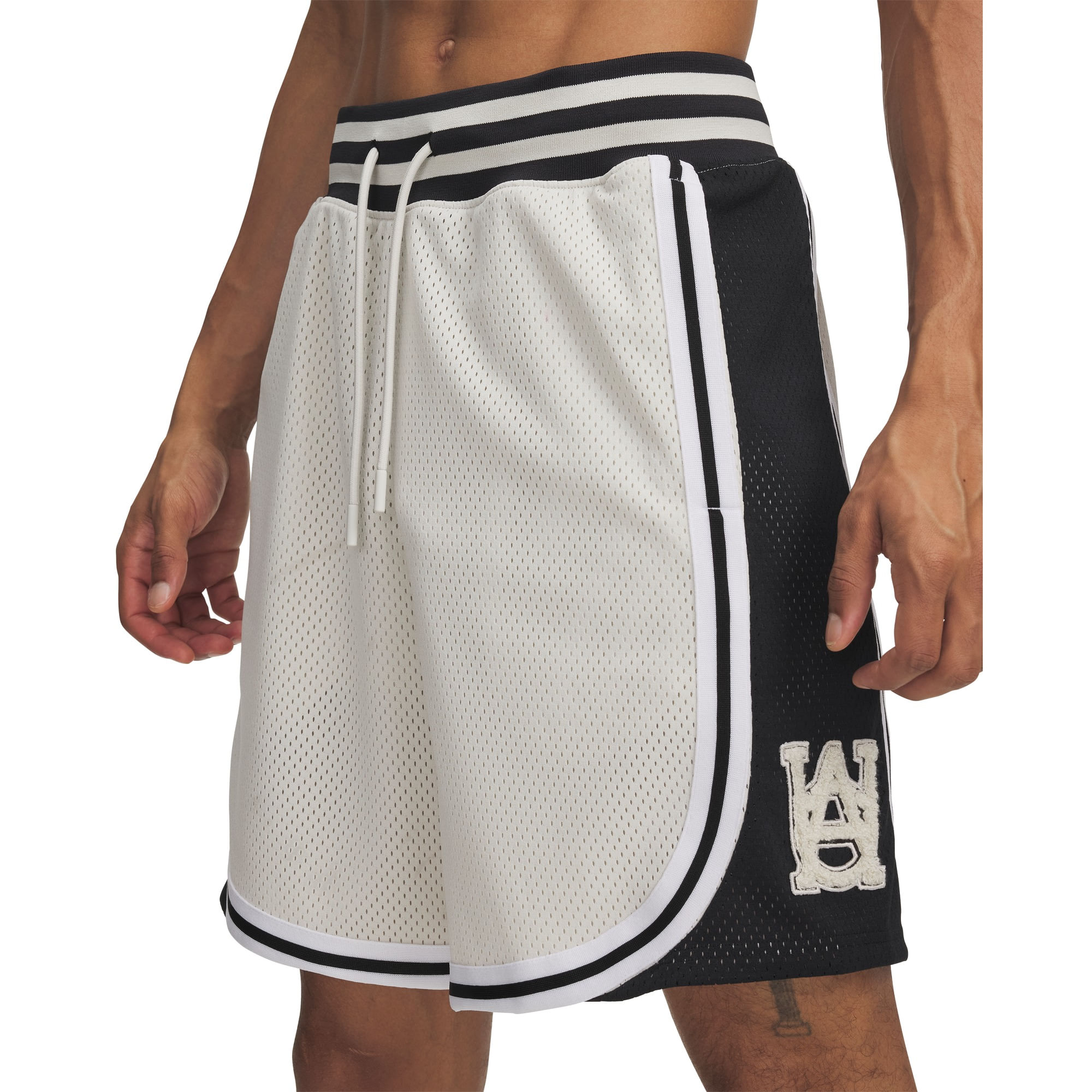 Shorts de Basquete Under Armour Courtside — Under Armour